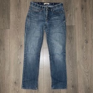 Levis perfect waist/ 525 straight leg